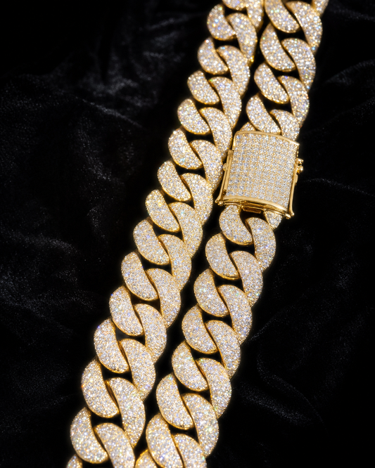 VVS1 Moissanite Cuban Link Chain - Gold