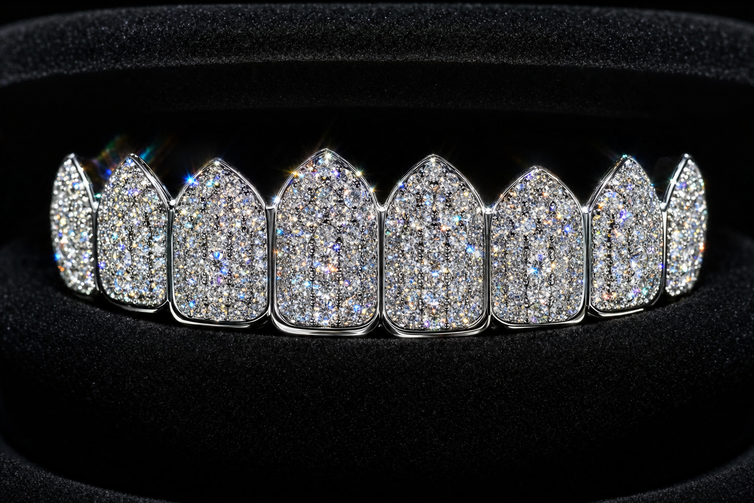 VVS1 Moissanite 8-Tooth Grillz Set - Silver
